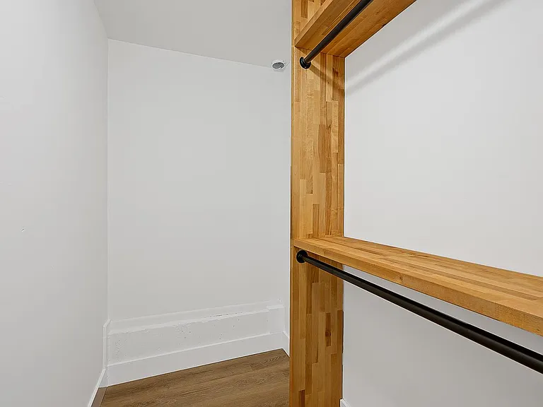 539 Hale Ave #1 — Photo 13