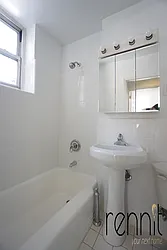 Rented by Rennit Inc.