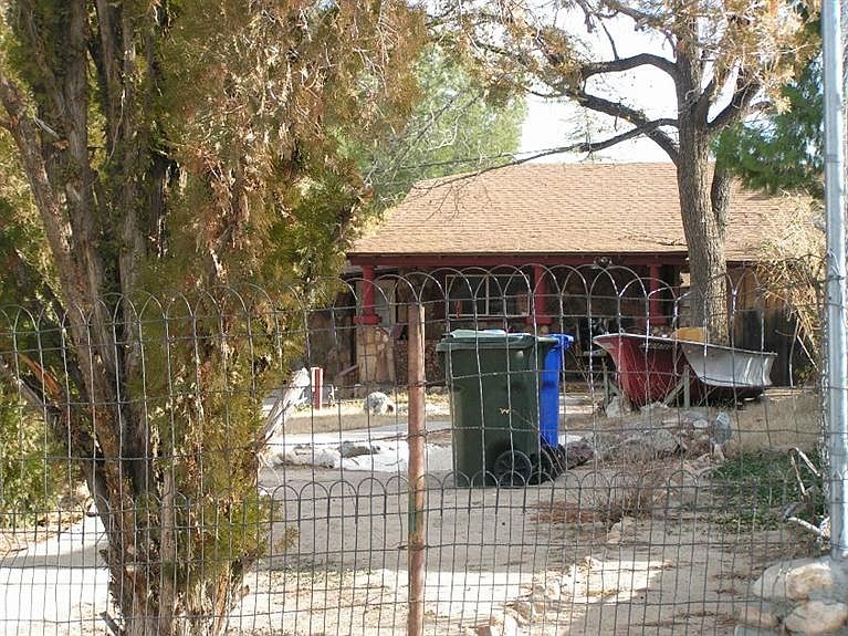 1st image of 15427 5th St