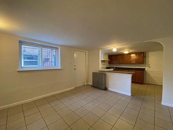 5th image of 2233 N Harlem Ave #G