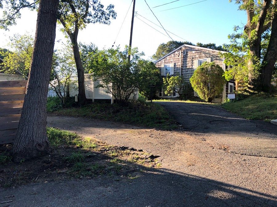 2nd image of 124 Skiff Avenue A K A Avenue G Unit 11C-11