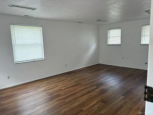 3040 Viewcrest Pl — Photo 11