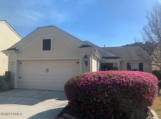 33 Kings Ct, Hilton Head Island, SC 29926