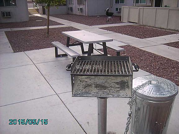 5th image of 5414 Swenson St #5