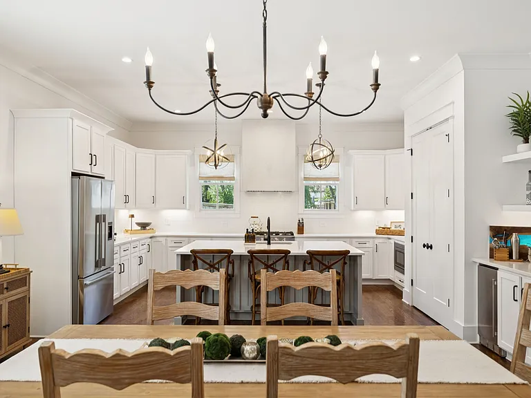 2203 Hobbs Rd — Photo 22