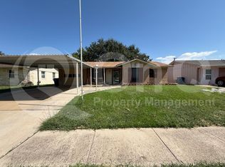 362 S Shore Pl, Lewisville, TX 75067