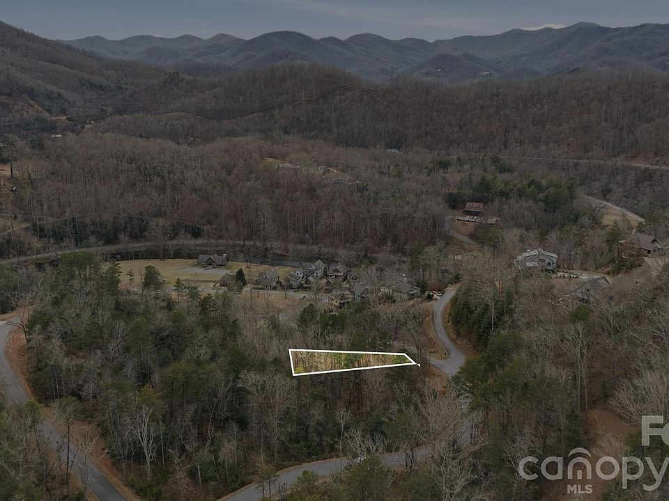 1st image of 22 River Club Dr