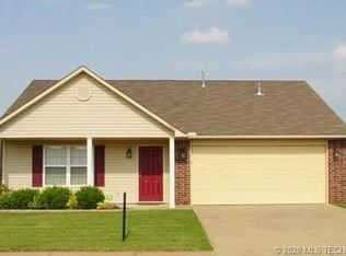 11205 N 118th Ave E, Owasso, OK 74055