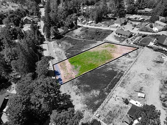 2nd image of 2086 Harbourview Rd