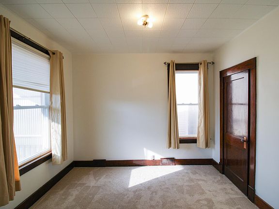 5th image of 316 Pine St