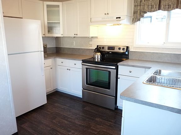 2nd image of 771 Athabasca St E #56