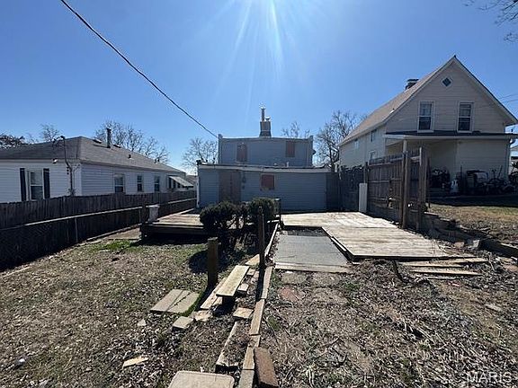 5th image of 6743 W Park Ave