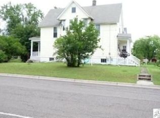 732 8th Ave, Two Harbors, MN 55616