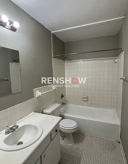 3247 Thirteen Colony Mall #3A — Photo 10