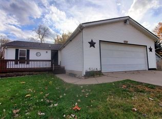 2237 Dunlap St, Lansing, MI 48911