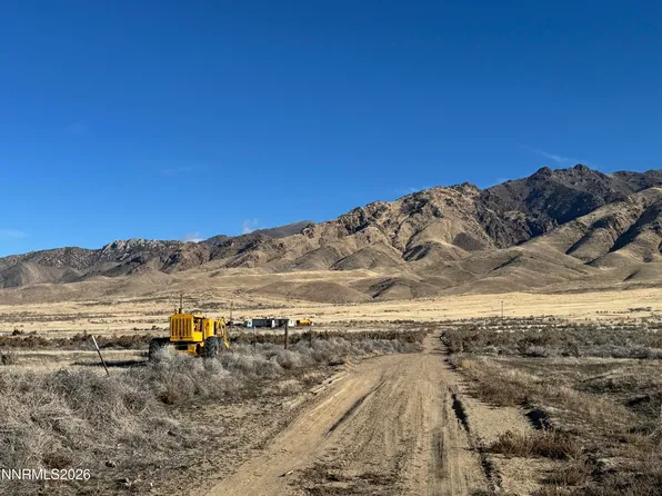 1111015 Well Rd, Lovelock, NV 89419