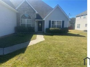 6013 Birdseye Trl, College Park, GA 30349