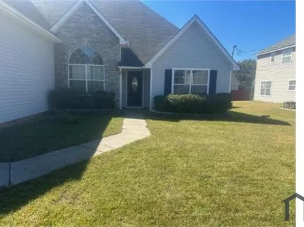 6013 Birdseye Trl, College Park, GA 30349