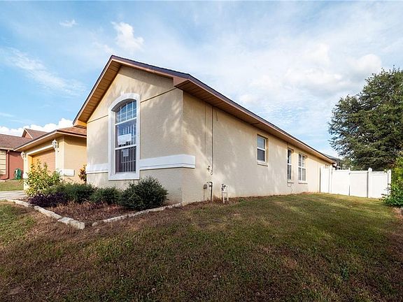 4th image of 4427 Oakham Ct #3A