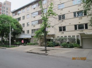 426 W Barry Ave APT 409, Chicago, IL 60657