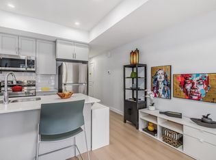 693 Orchards Blvd SW, Edmonton, AB T6X 3C2