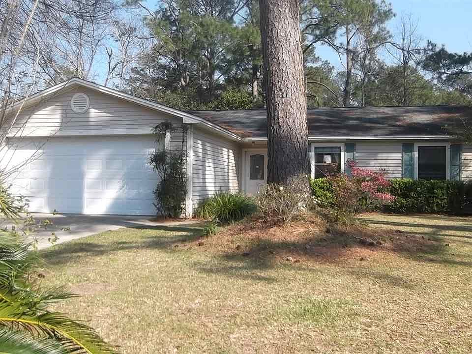 1st image of 3309 Woody Way