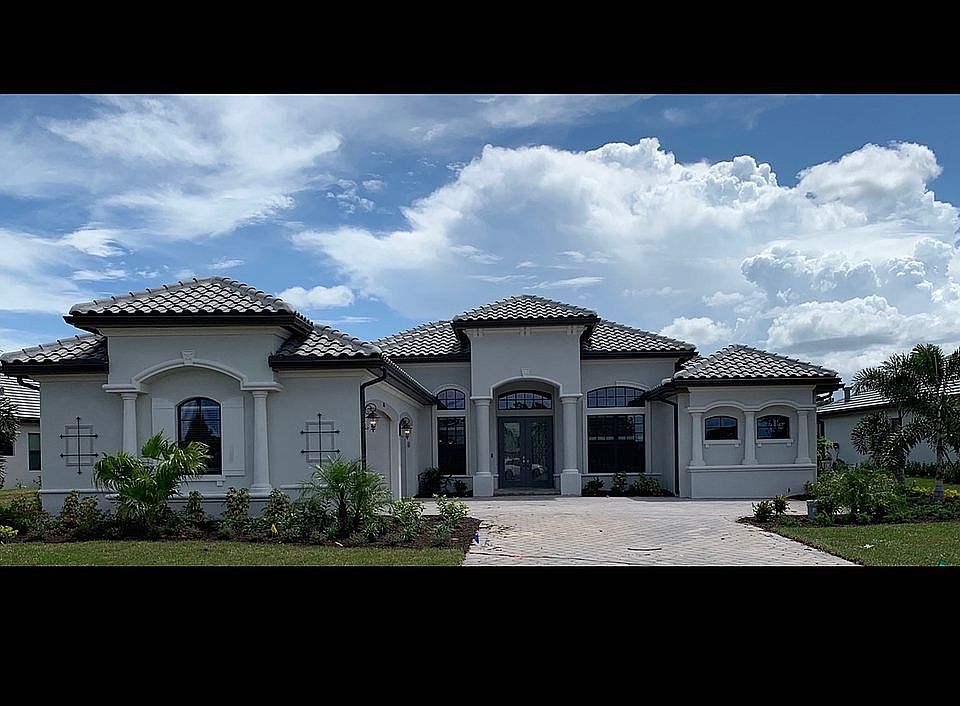 1st image of 2266 Somerset Pl