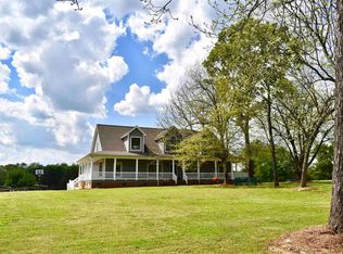 455 Simmons Rd, Woodruff, SC 29388
