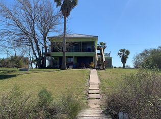 228 Speckled Trout Loop, Palacios, TX 77465
