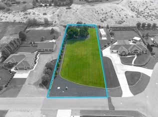 7131 Sandy Ridge Rd, Pasco, WA 99301