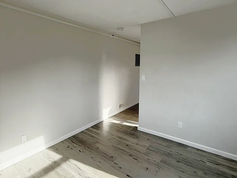 134 New York Ave #1 — Photo 3