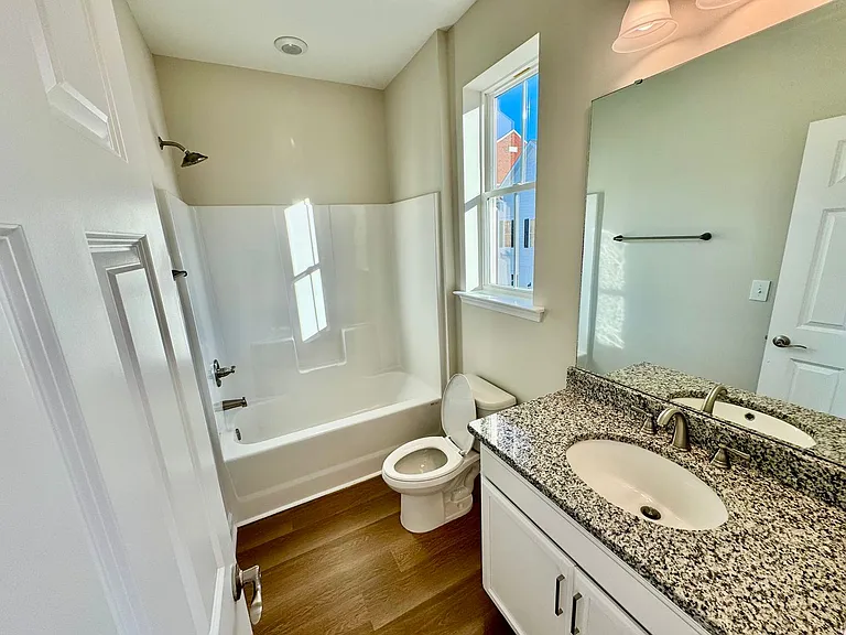2820 Cook Cir #D — Photo 20