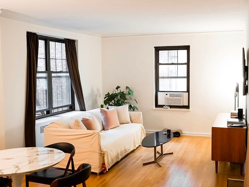 1st image of 290 6th Ave APT 4H