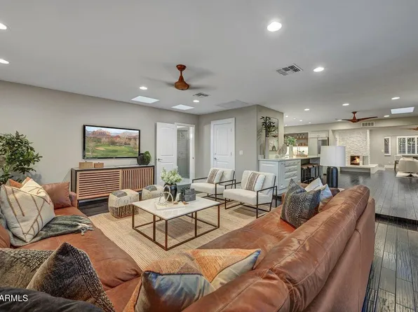3307 S TERRACE Road, Tempe, AZ 85282