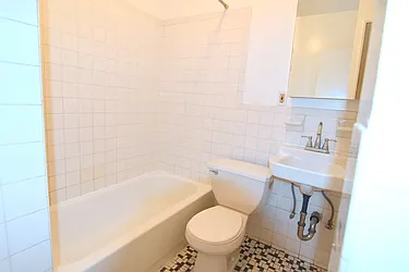 Rented by Manhattan Spaces