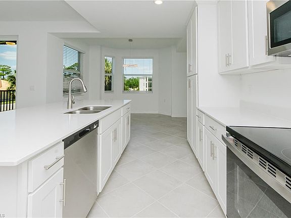 2nd image of 18451 Copperhead Ct N #522