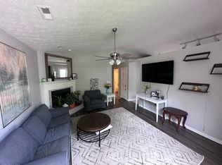 (Undisclosed Address), Lexington, KY 40509