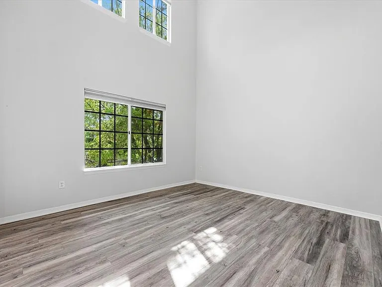 5202 Hampton Beach Pl #5202 — Photo 6