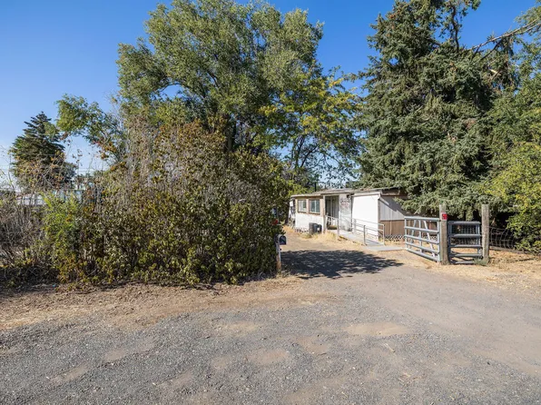 253 Adams Ave, Metolius, OR 97741