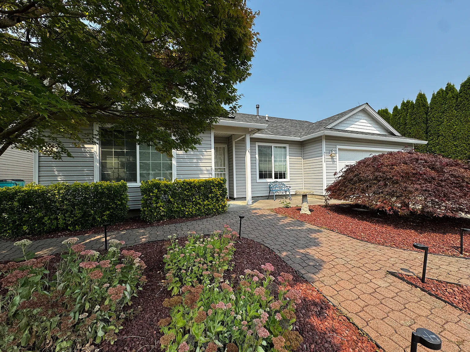 3 bed, 1904 sqft, $3,150 — Photo 2