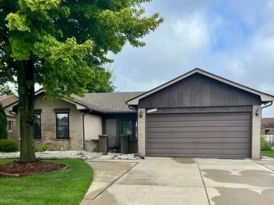 38194 Lincolndale Dr, Sterling Heights, MI, 48310