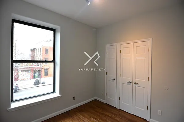 Rented by Yaffa Realty LLC | media 31