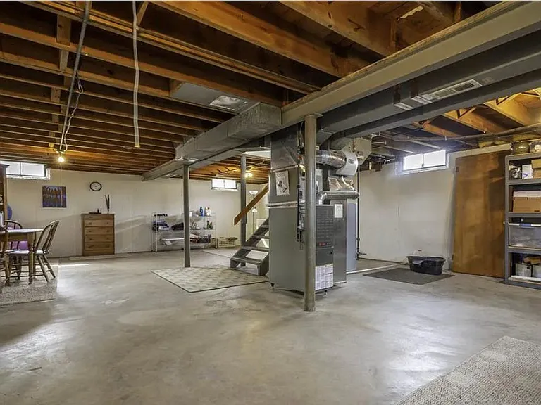 2021 Edith Ave — Photo 10