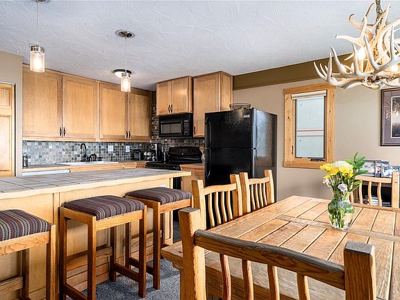 5th image of 2602 Longthong Rd #205