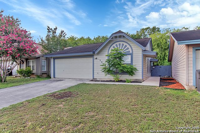 1st image of 3956 Heritage Hill Dr