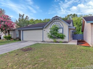 3956 Heritage Hill Dr, San Antonio, TX 78247