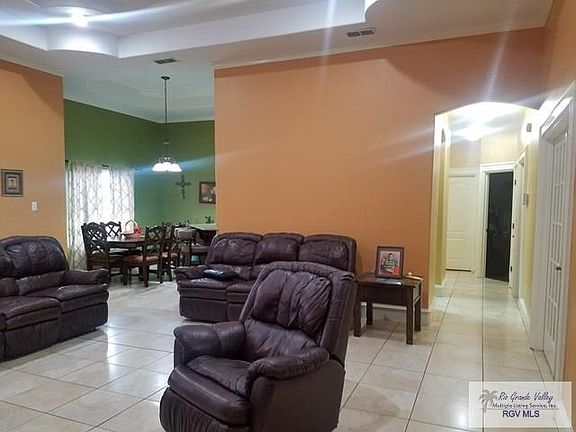 5th image of 1010 Palm Ave #13