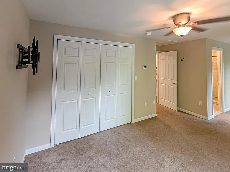 5115 Irving St #2 — Photo 17