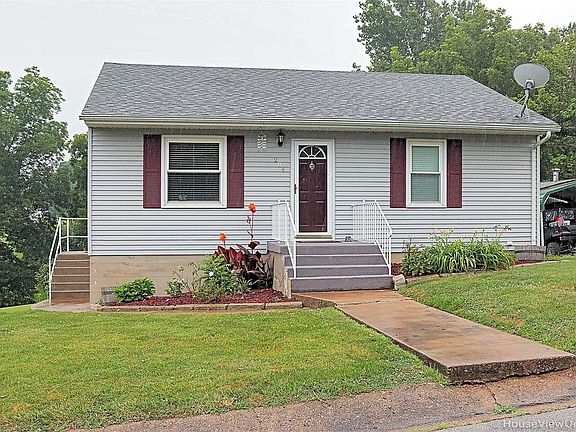 5th image of 284 Riverview Dr