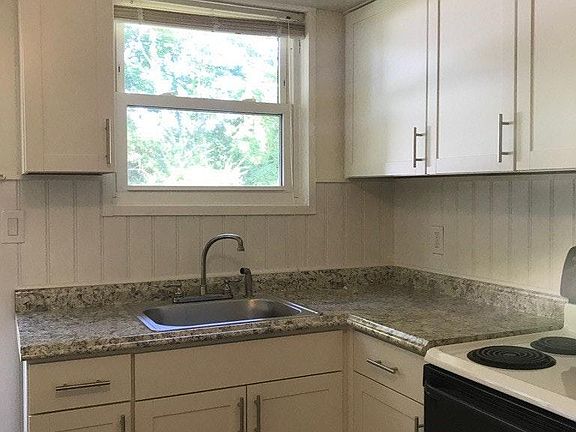 5th image of 1174 Gunn Hall Dr #B